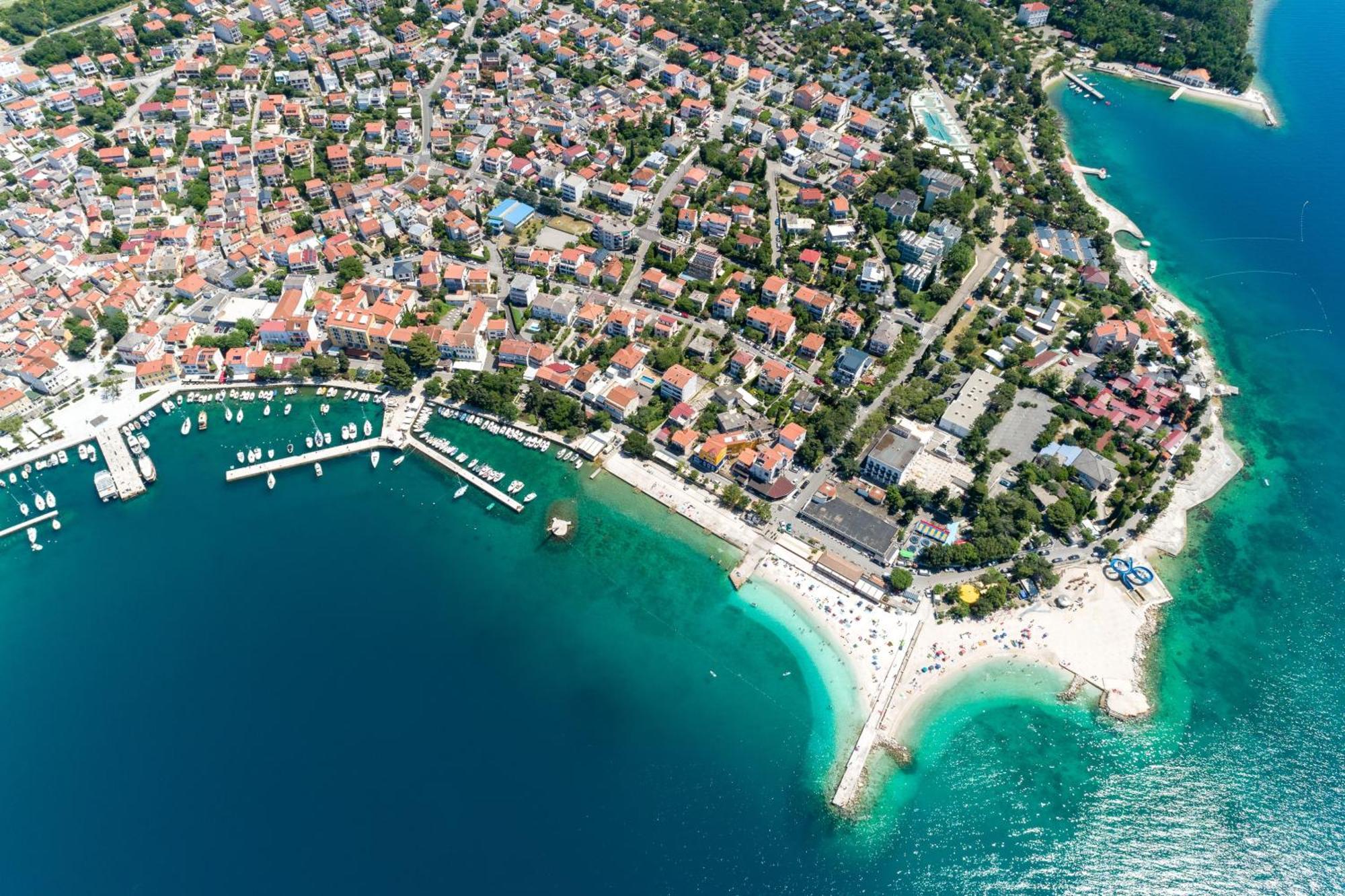 Apartments By The Sea Selce, Crikvenica - 4802 Ngoại thất bức ảnh